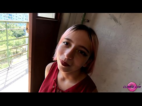❤️ Estudiante Sensual chupa a un extraño en el Outback - Cum en su cara ❤️ Porno en es.nicepornphotos.ru ❌️